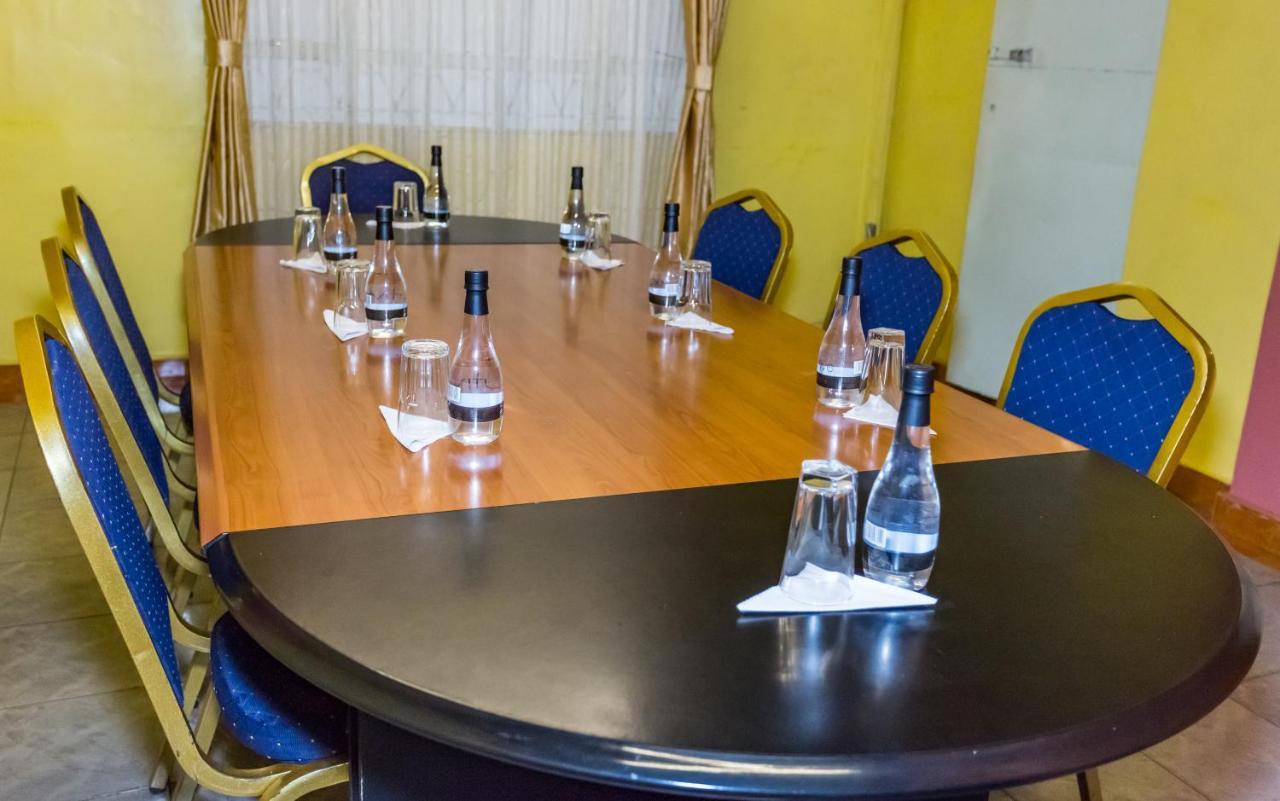 Hotel Green Court Nairobi Dış mekan fotoğraf
